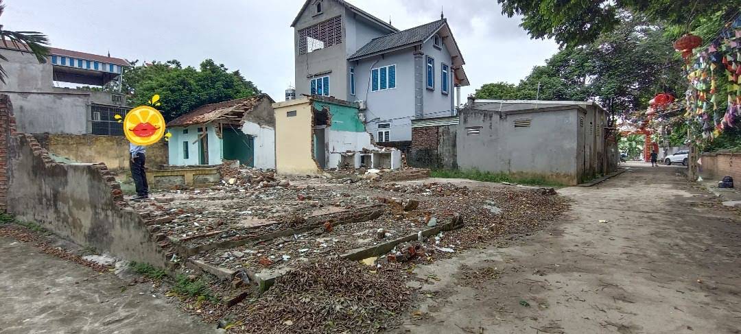 Hình ảnh Bán Thửa Đất 325m Ở Đông Phương Yên Chương Mỹ