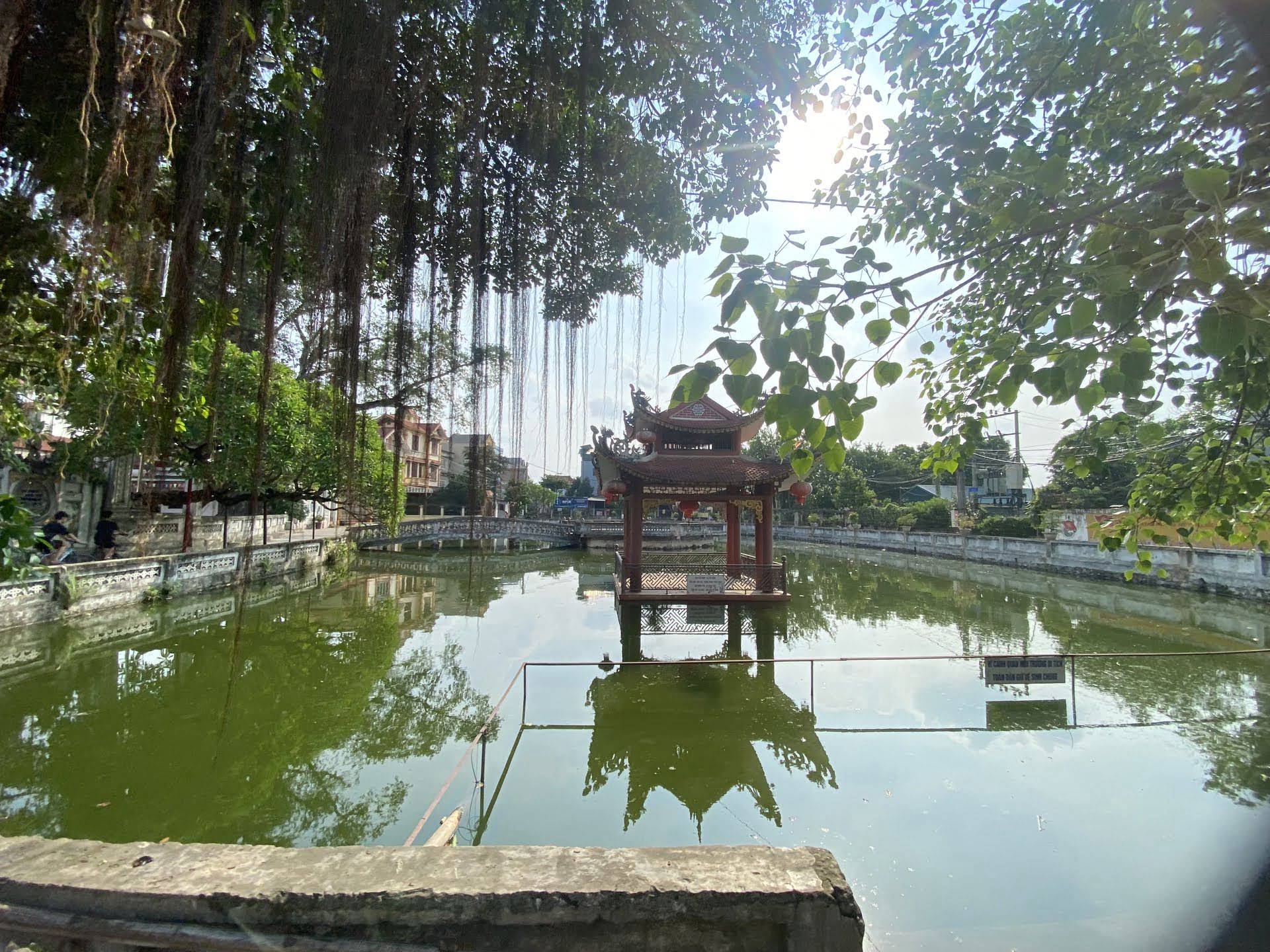 Hình ảnh Bán Lô Góc 32,2m View Hồ Tại Thị Trấn Chúc Sơn Chương Mỹ Hà Nội